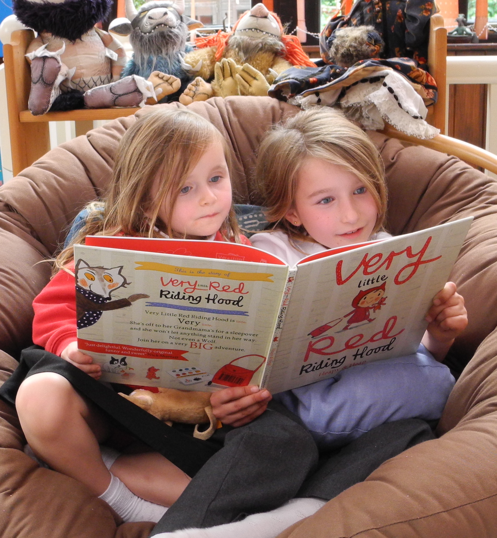 Tinies and Monsters | Red Reading Hub – Jillrbennett's Reviews of ...